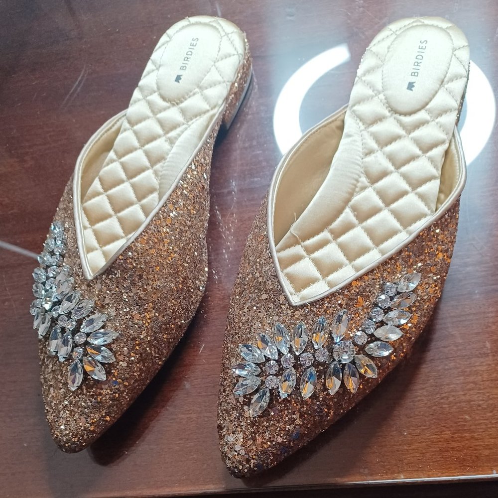 Birdies The Swan in Jeweled Gold Sparkle